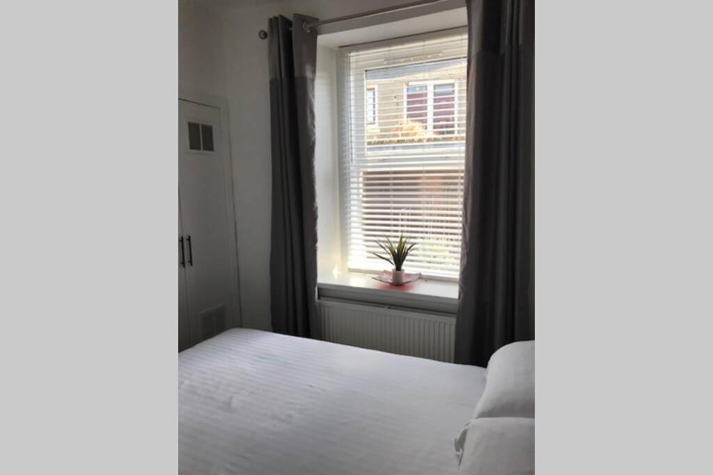 The Colours Riverside Apartment With Garden Broughty Ferry Exterior foto